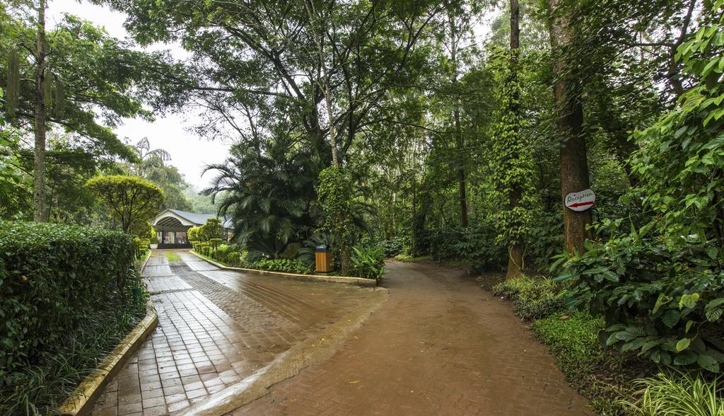 The Windflower Resort & Spa, Coorg Suntikoppa Exterior foto